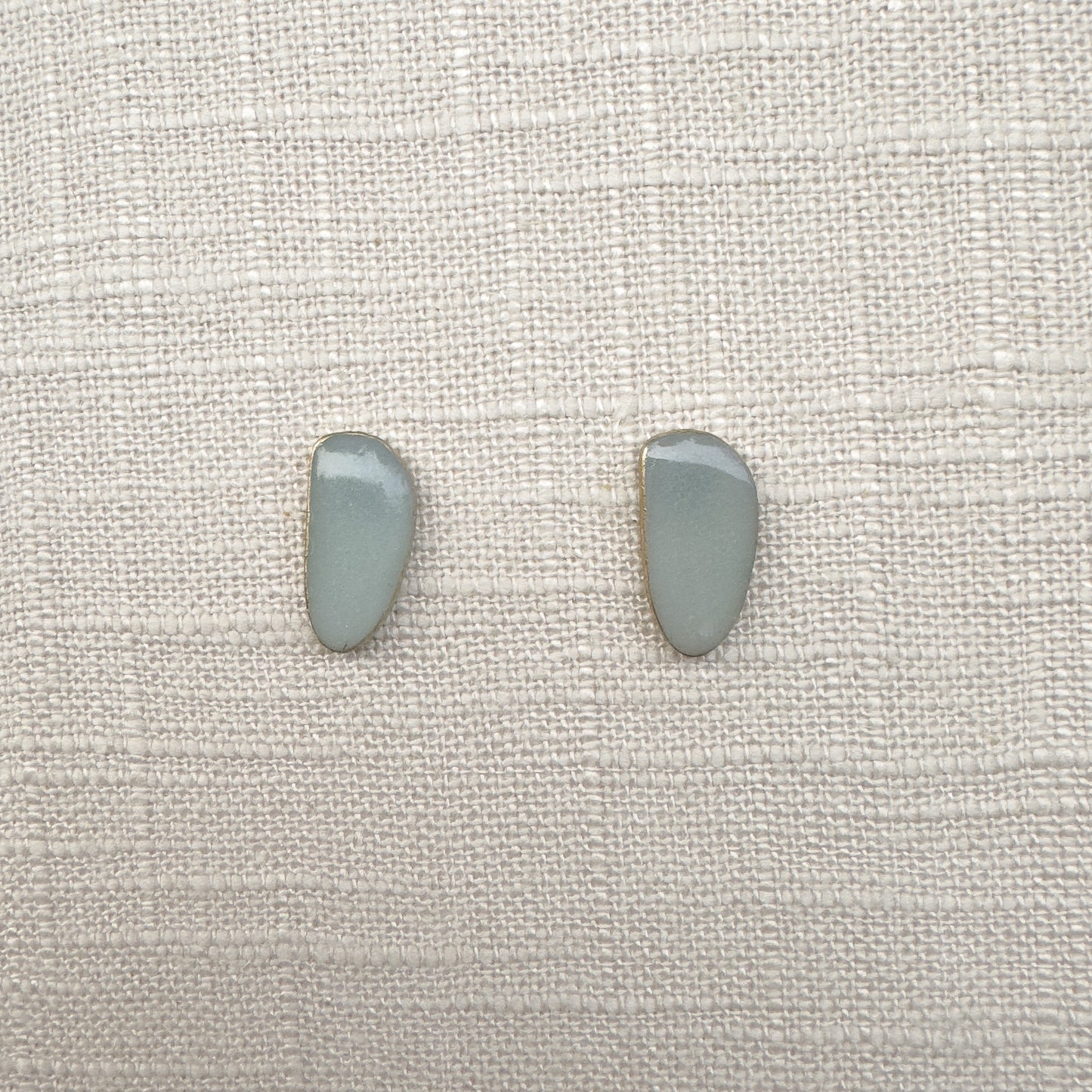 Organic Studs