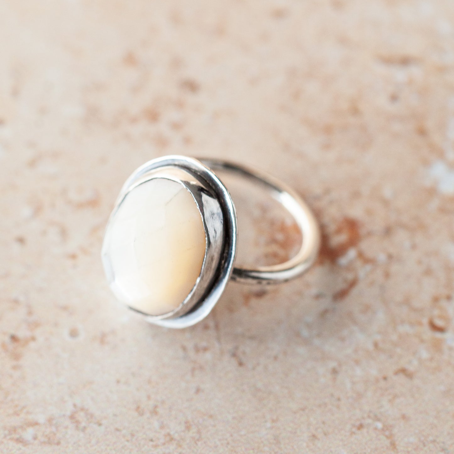 Chunky Mother of Pearl Ring - Size 6.25